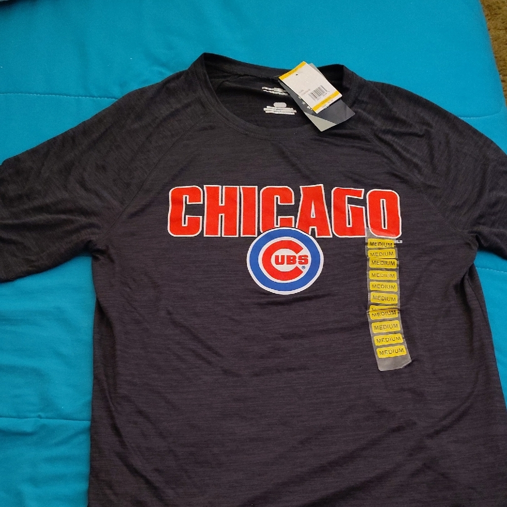 Genuine Merchandise Chicago Cubs Long Sleeve Tee - Navy and Red